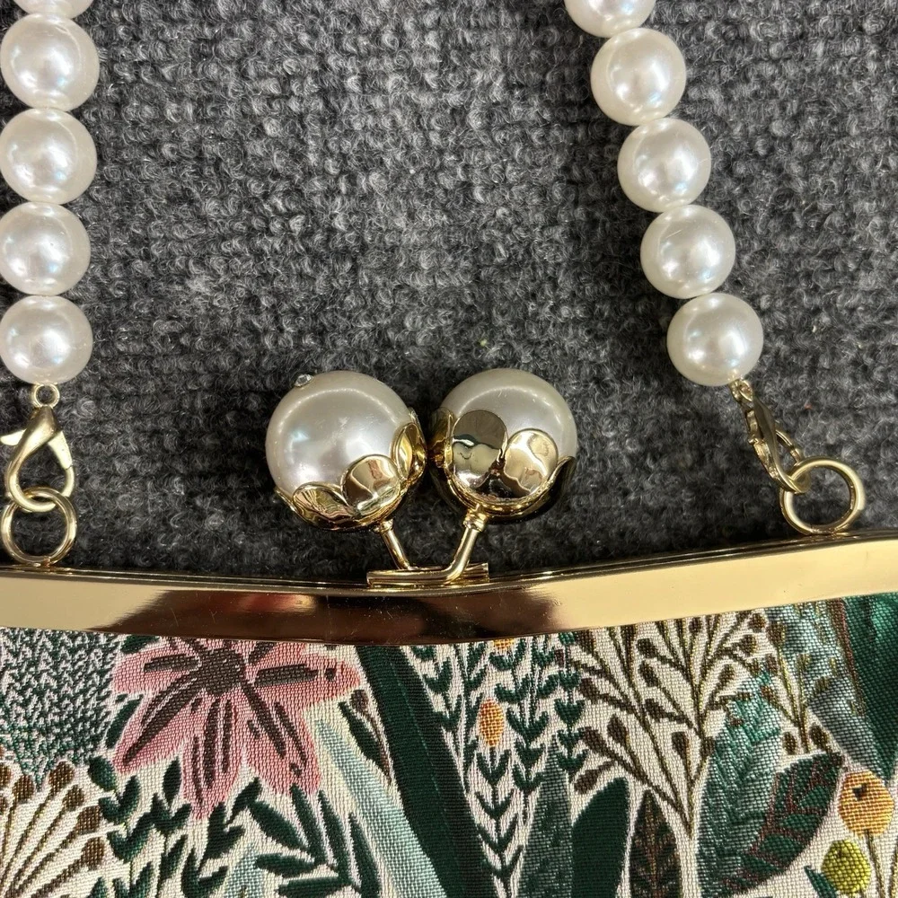 Vintage Style Floral Clutch Handbag Kiss-Lock Pearl Handle Purse Retro